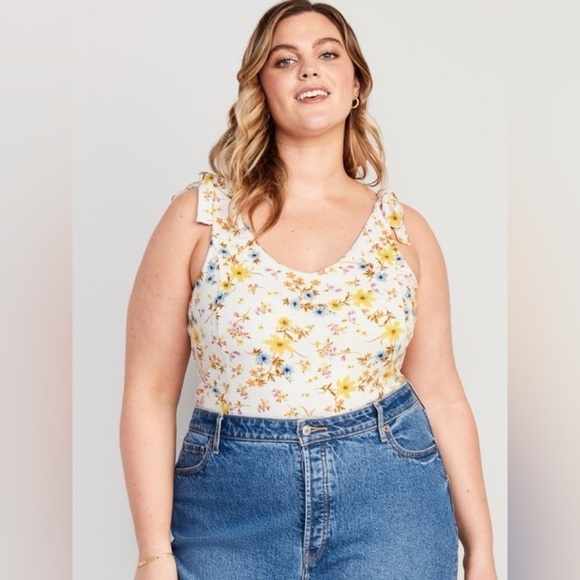 NWT! Old Navy Printed Tie-Shoulder V-Neck Rib-Knit Bodysuit  - Medium 🤎 - Picture 6 of 8